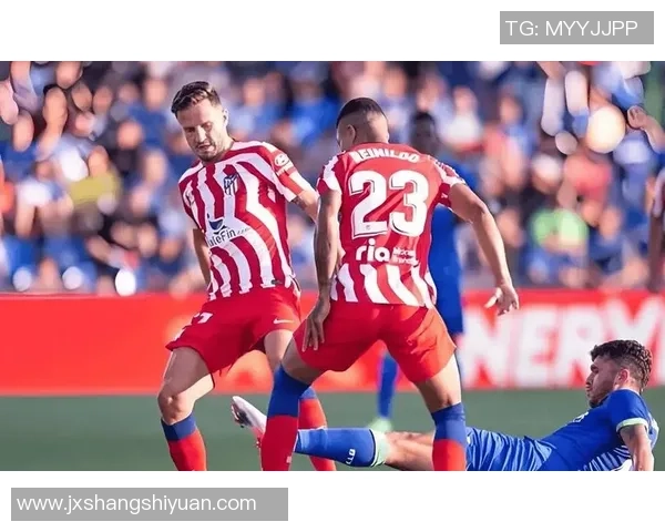 西甲第31轮焦点战巴塞罗那迎战马德里竞技争夺冠军宝座